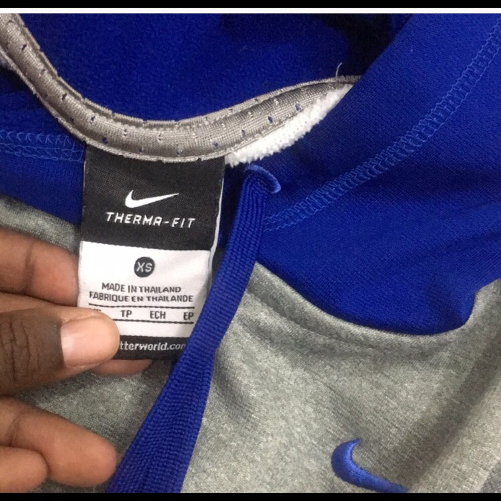 XS Nike Dry Fit Hoodie